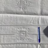 Drap 2-seater MG linen at the end of the triple-scale - open squares