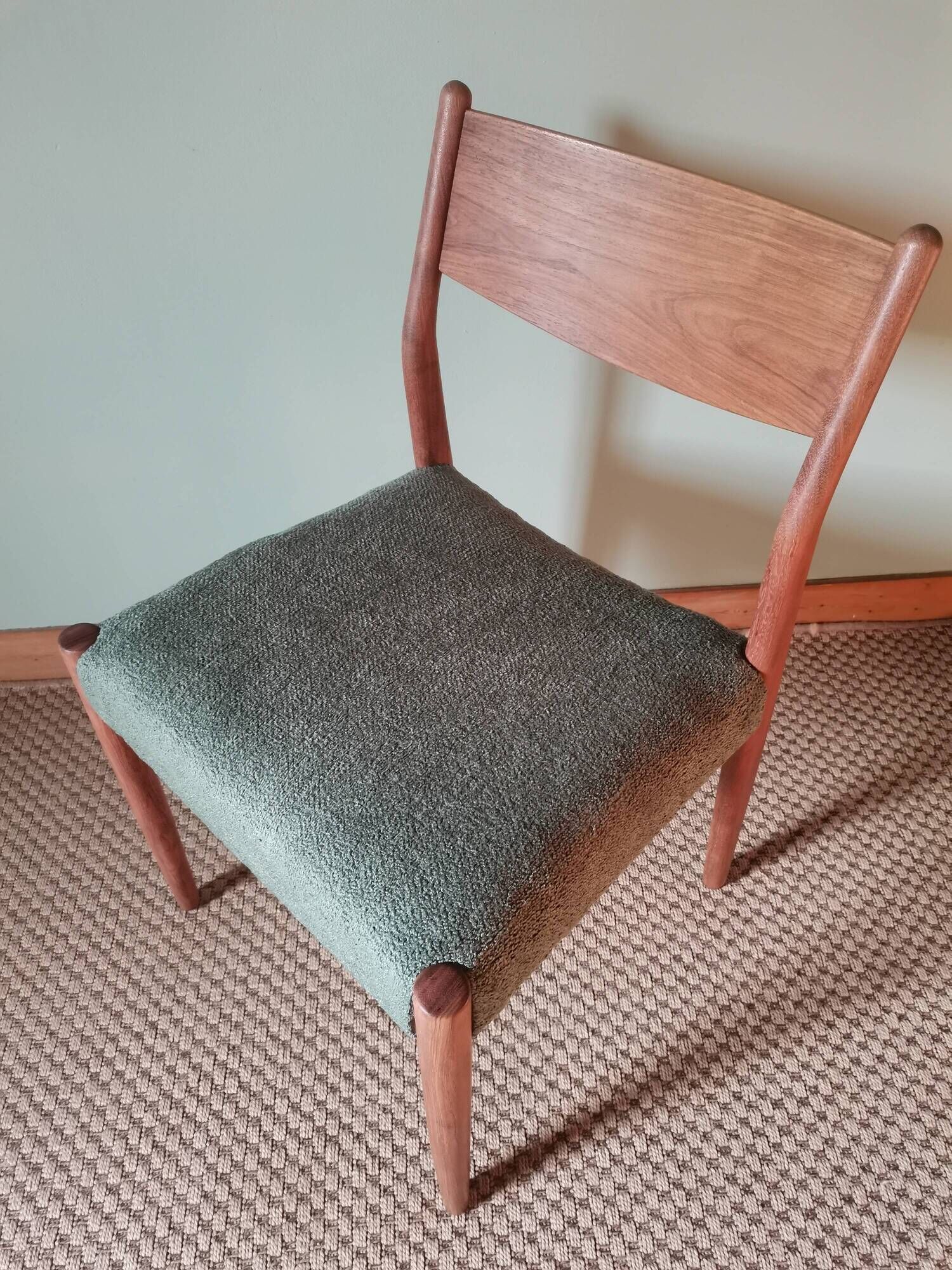 Chaises scandinaves en teck