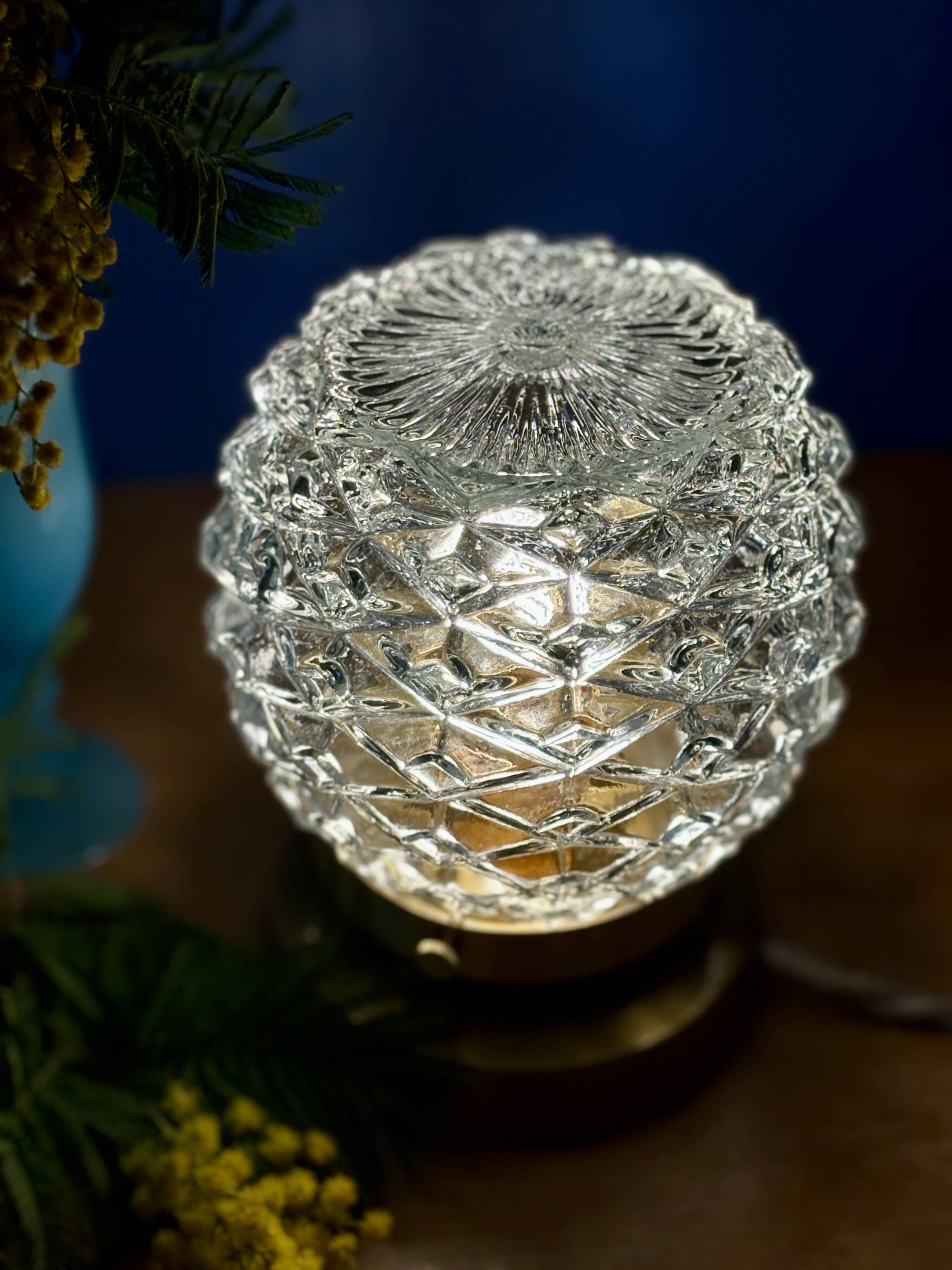 Vintage globe table lamp in moulded glass