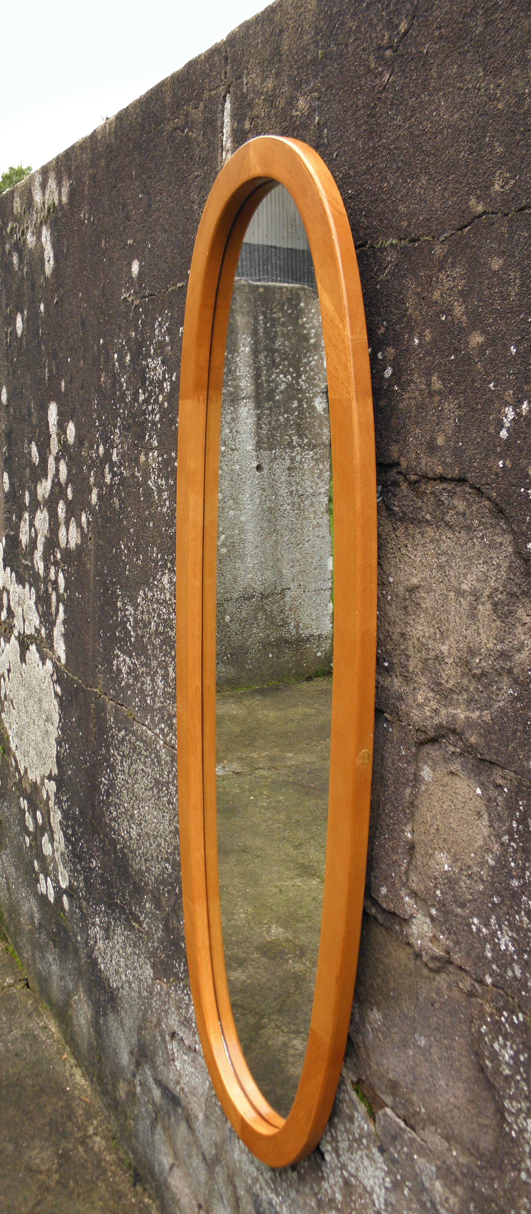 Oval wall mirror 118 x 42 cm
