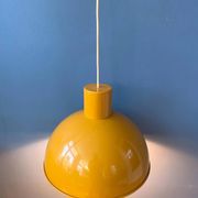 Suspension en émail jaune par Joe Hammerborg pour Fog & Mørup