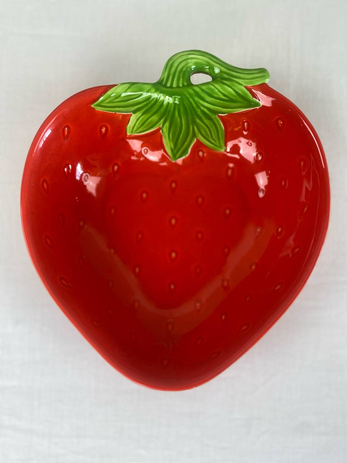 Strawberry hollow dish