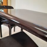 Table avec trois chaises design Vico Magistretti pour Artemide dans les années 70, Stadio 120, Selene