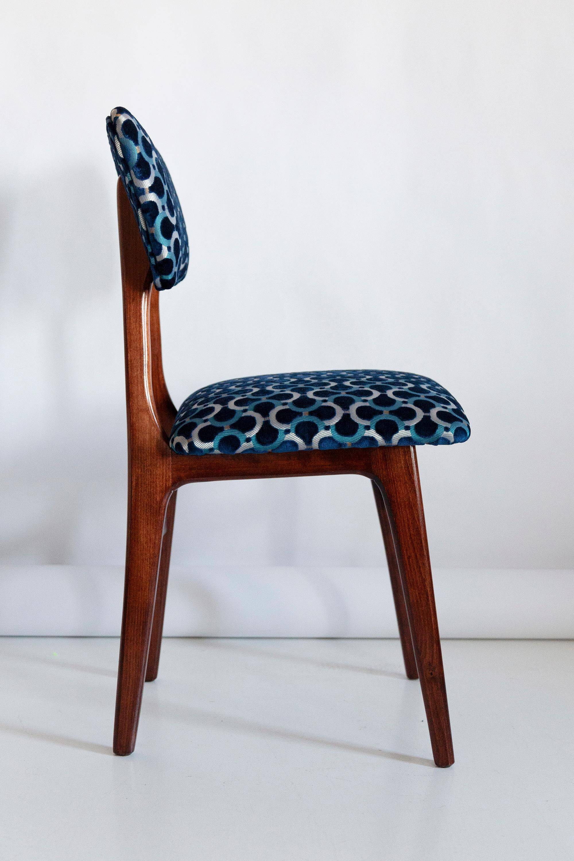 Chaise Butterfly Mid-Century en Velours Scarabeo Bleu et Bois Foncé, Europe, 1960