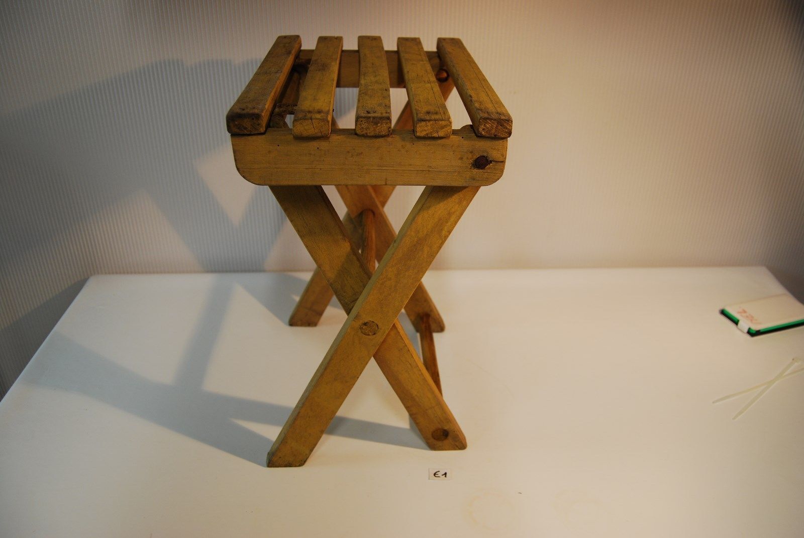 Mini stool - scale - wood - ideal flowers