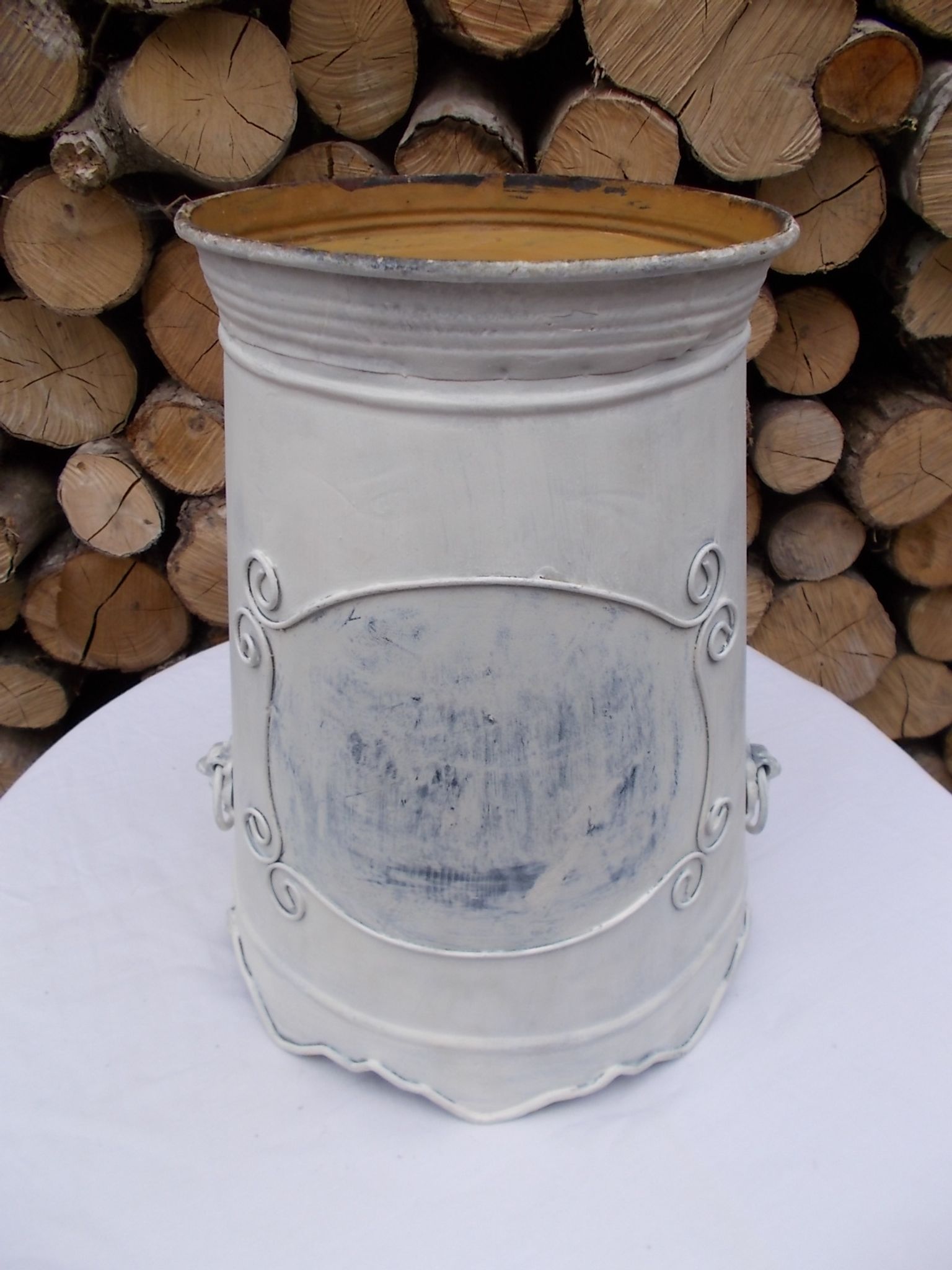 Vintage tin flower pot bucket
