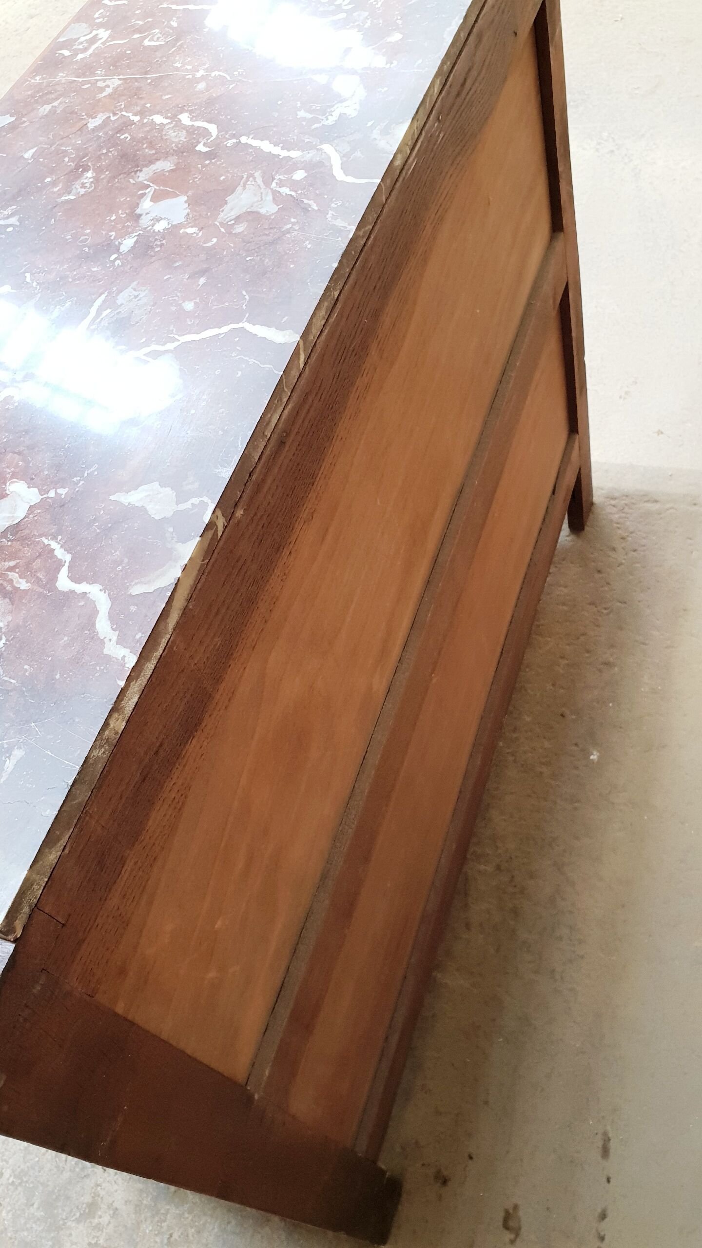Commode vintage