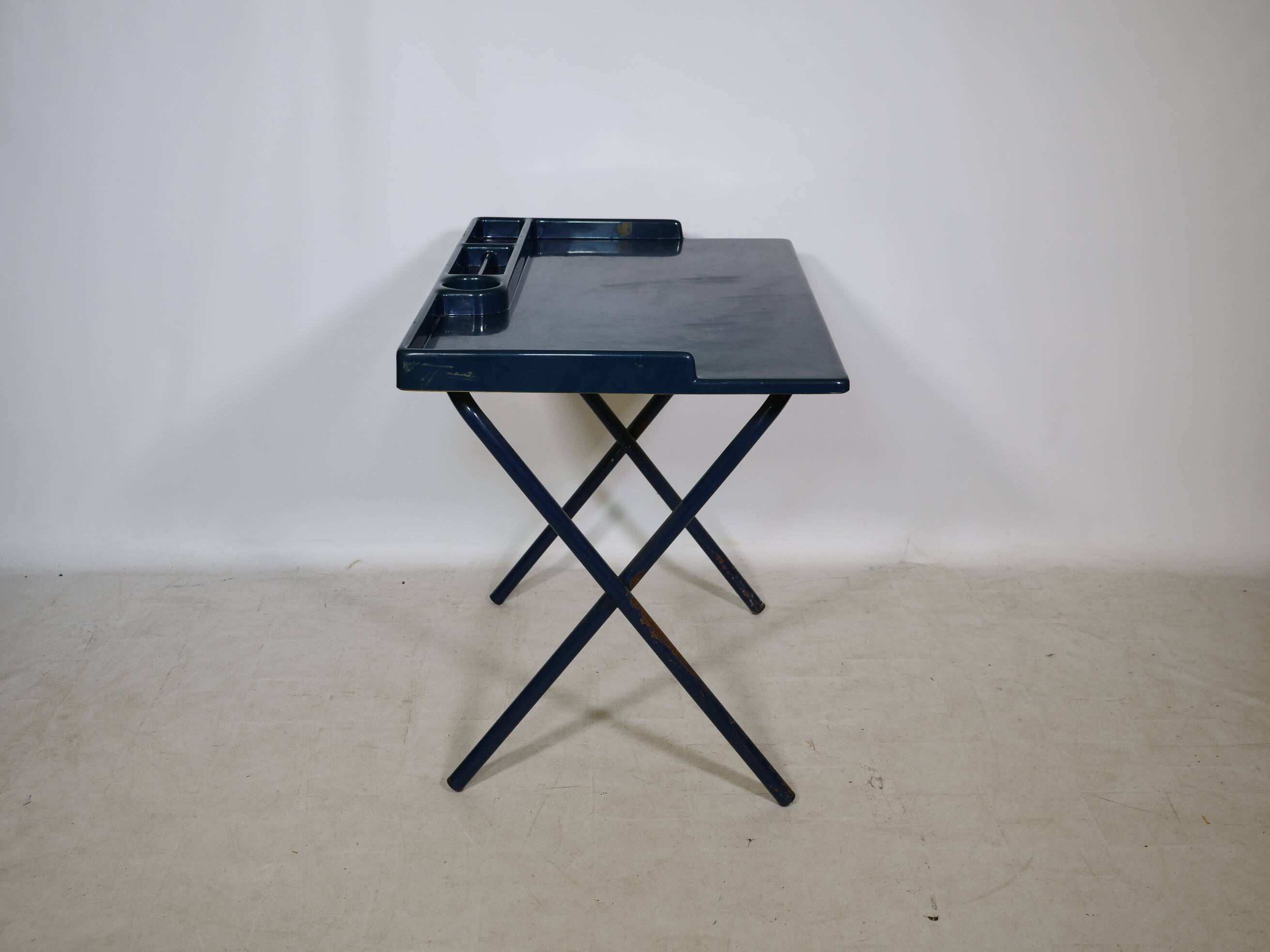 Space Age Industrial Desk in Metal, France, 1980s
