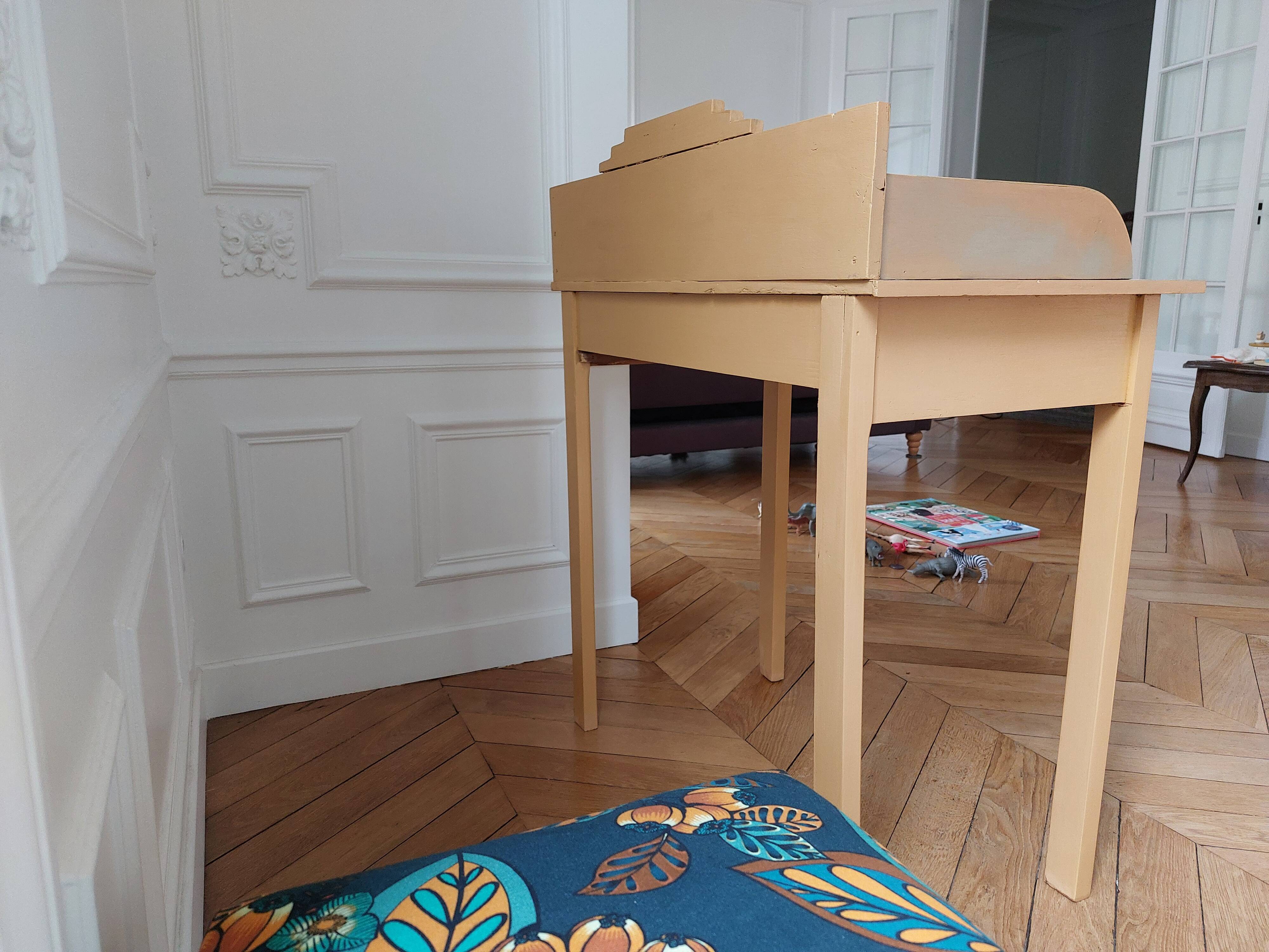Petit bureau rénové Art Déco