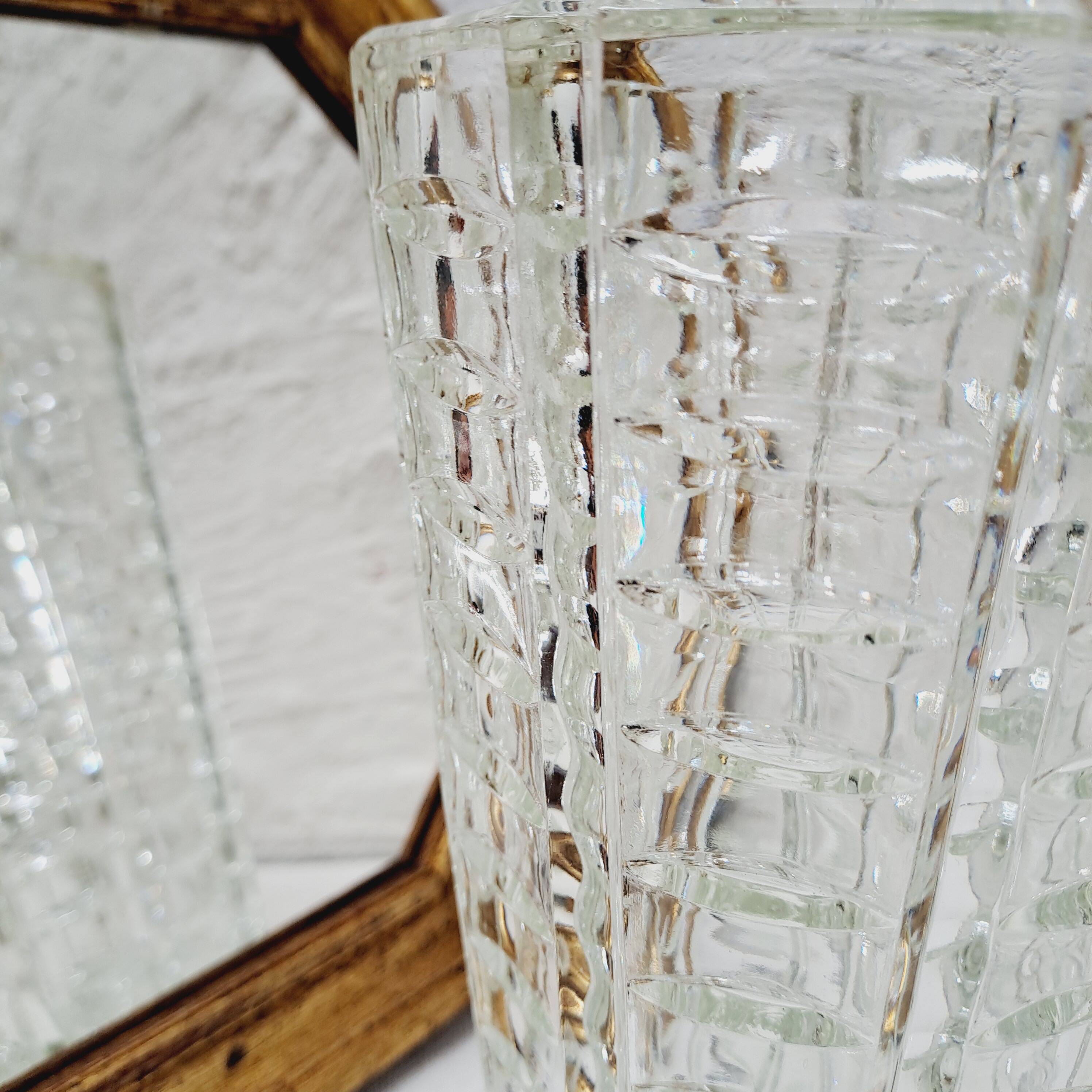 Vase verre ciselé Années 70