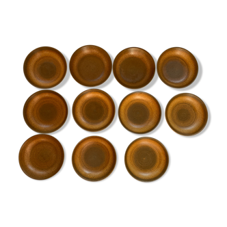 Vintage hollow plates
