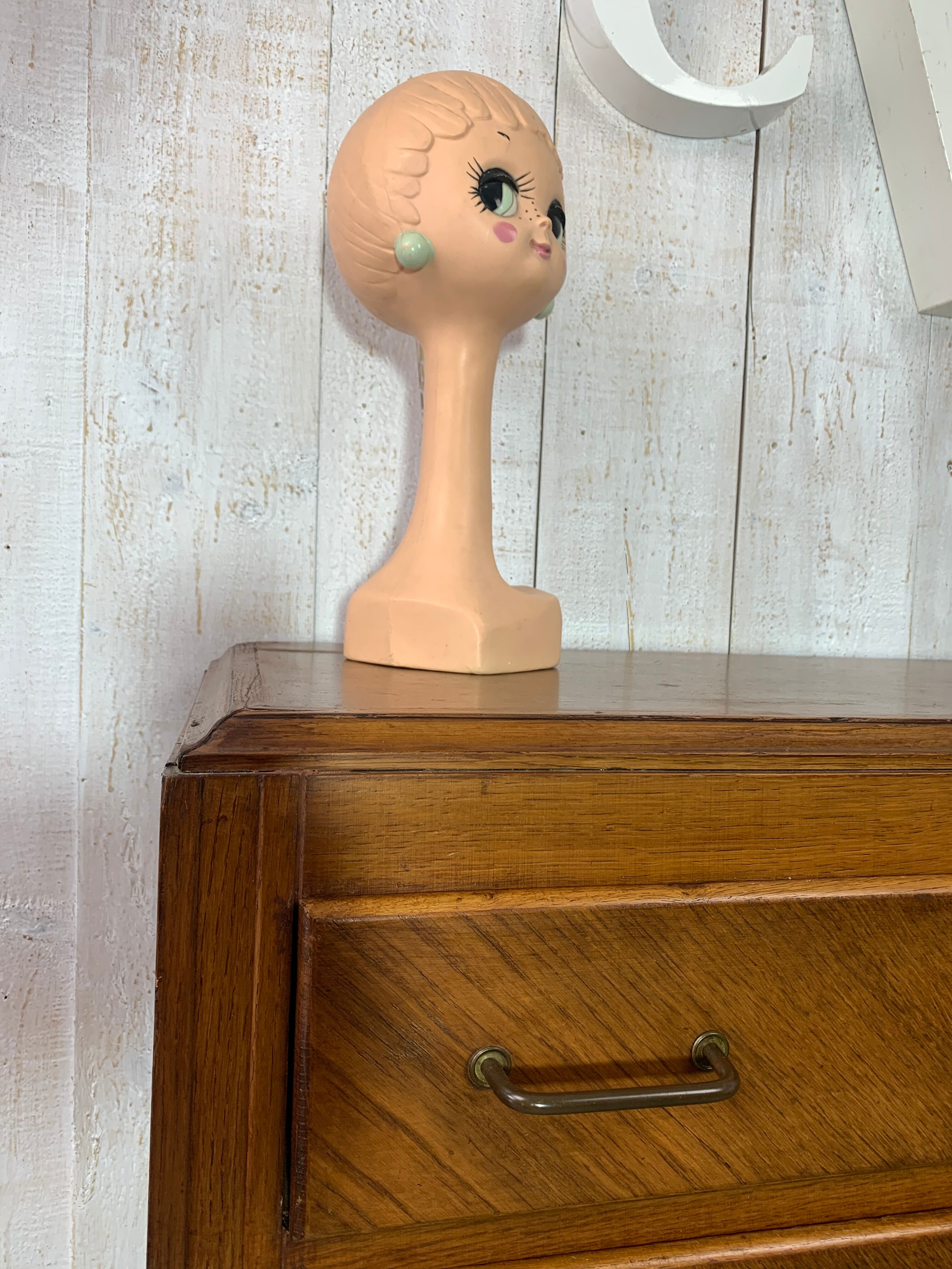 Commode vintage