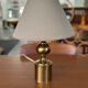Lampe à poser en laiton