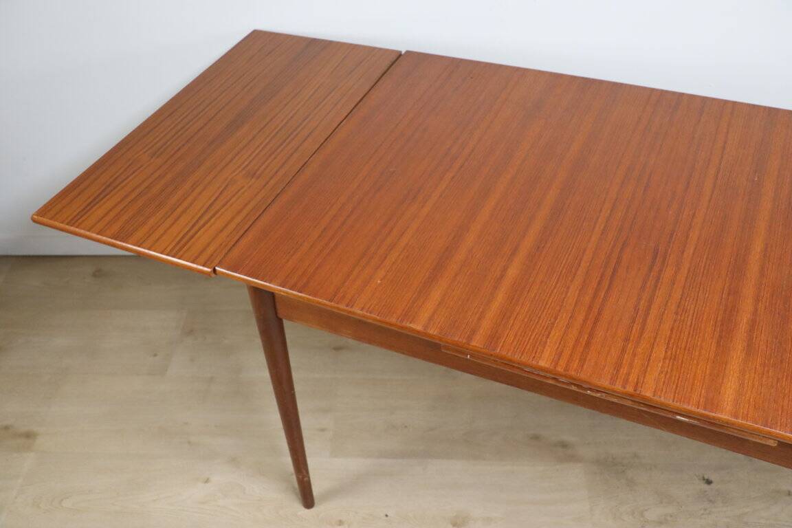 Scandinavian extendable teak dining table, 1960