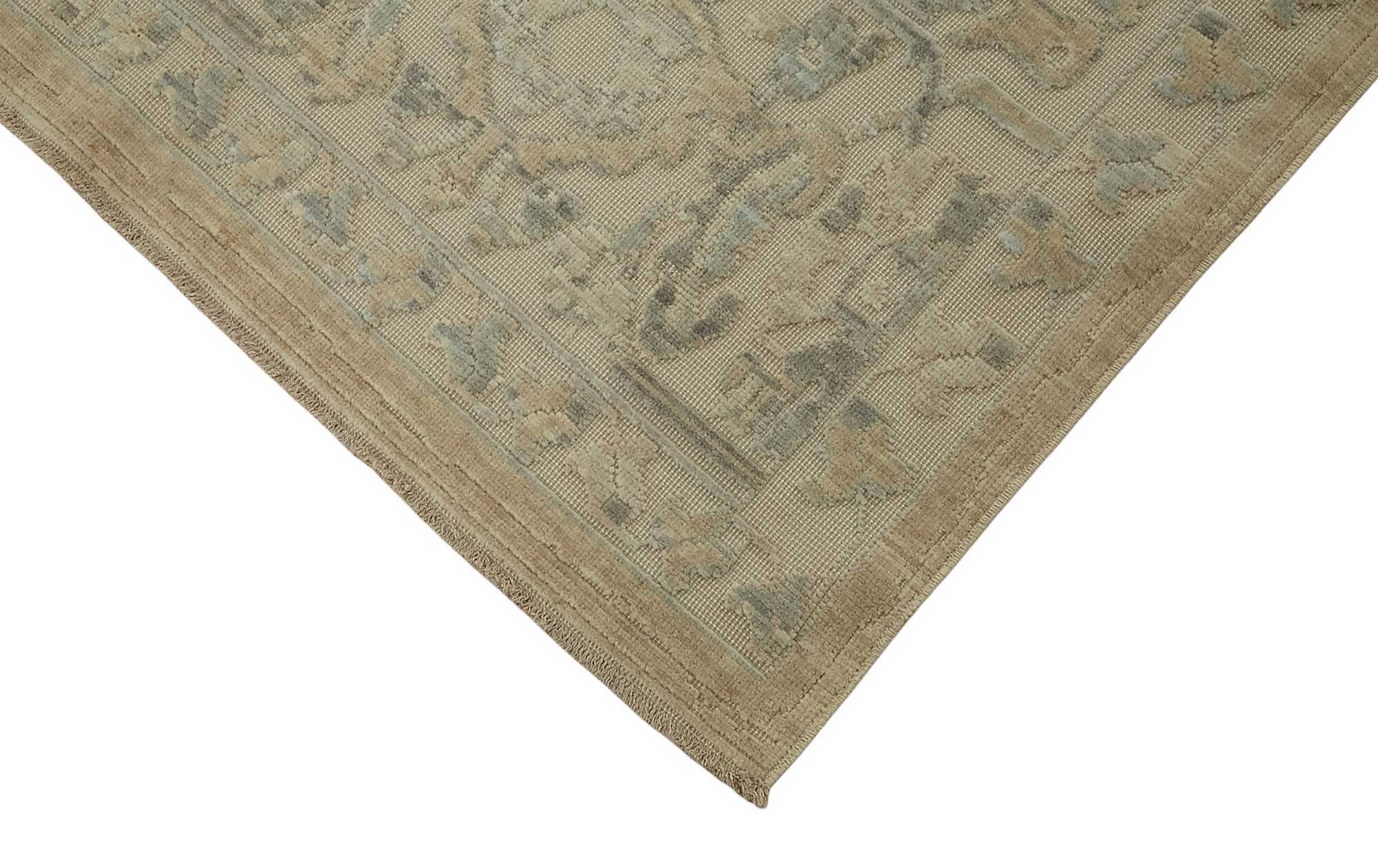 Turkish Handcrafted Loom Oushak Rug 275 cm x 345 cm