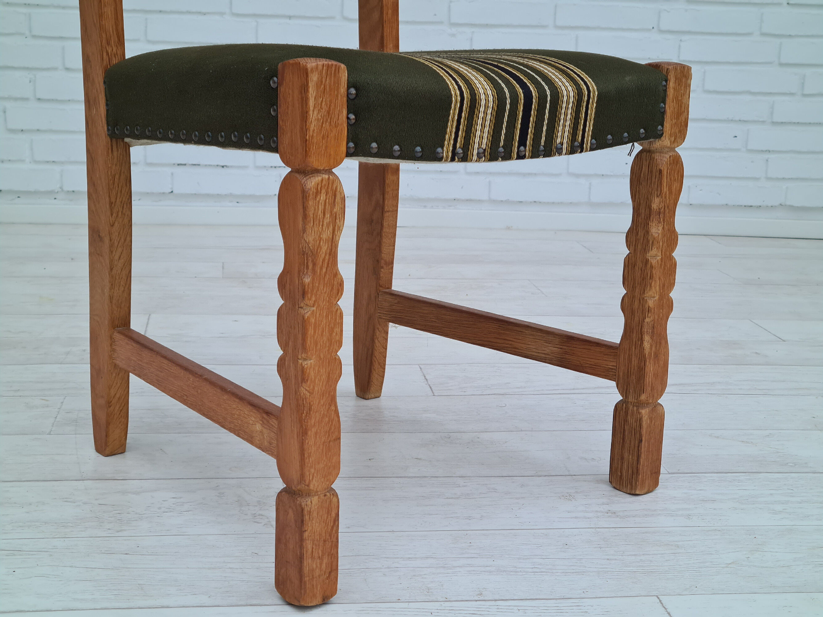 Original Danish design, 1960s,  set of high back dinning chairs, oak wood