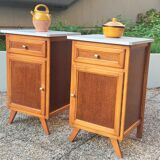 Paire de tables de chevet en chêne, a. 1950 ; piètement compas, design rétro vintage