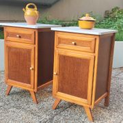 Paire de tables de chevet en chêne, a. 1950 ; piètement compas, design rétro vintage