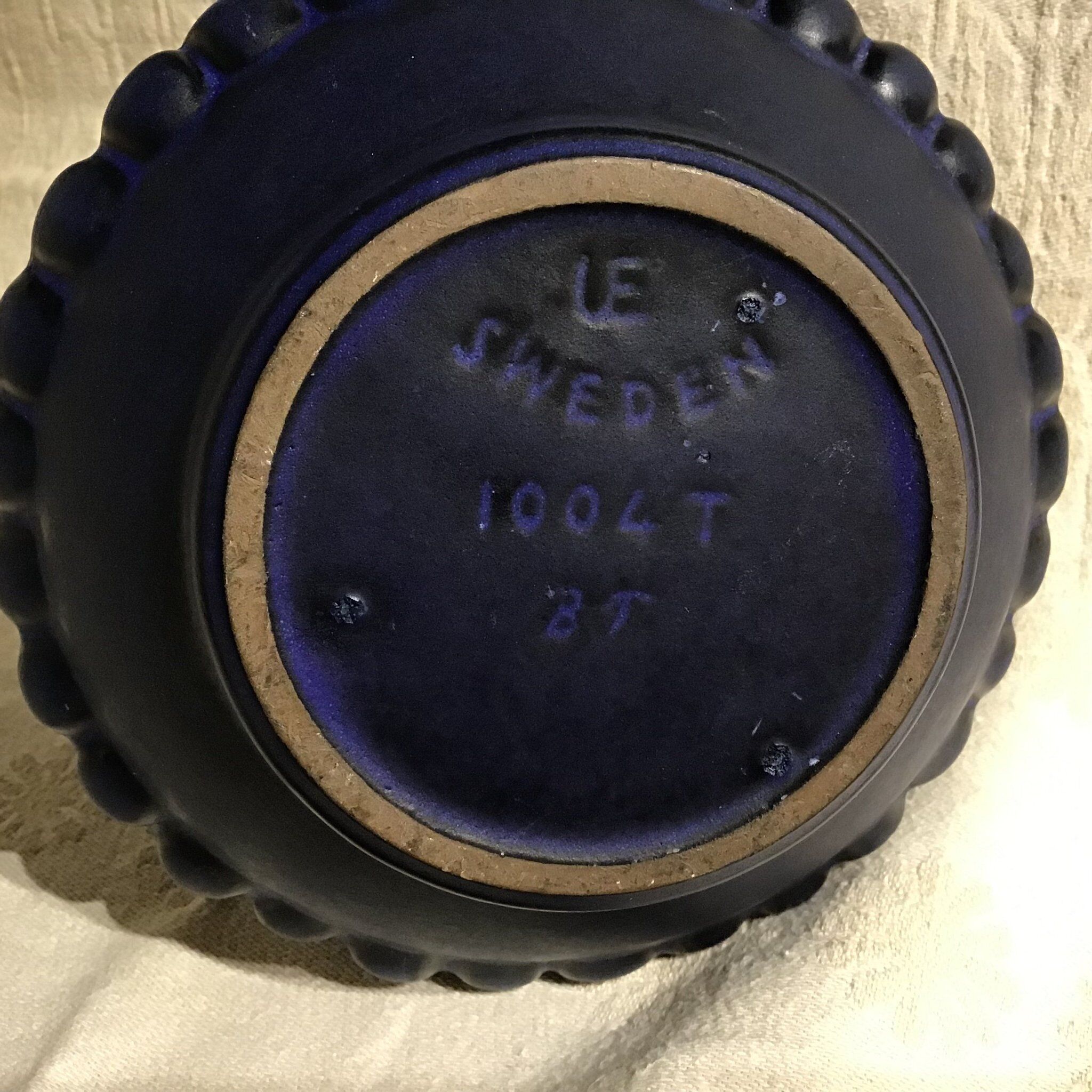 Vase en céramique Scultural, conçu par Berit Ternell et fabriqué par Uppsala Ekeby Suède en 1971