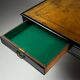Bureau anglais du 19ème siècle noir