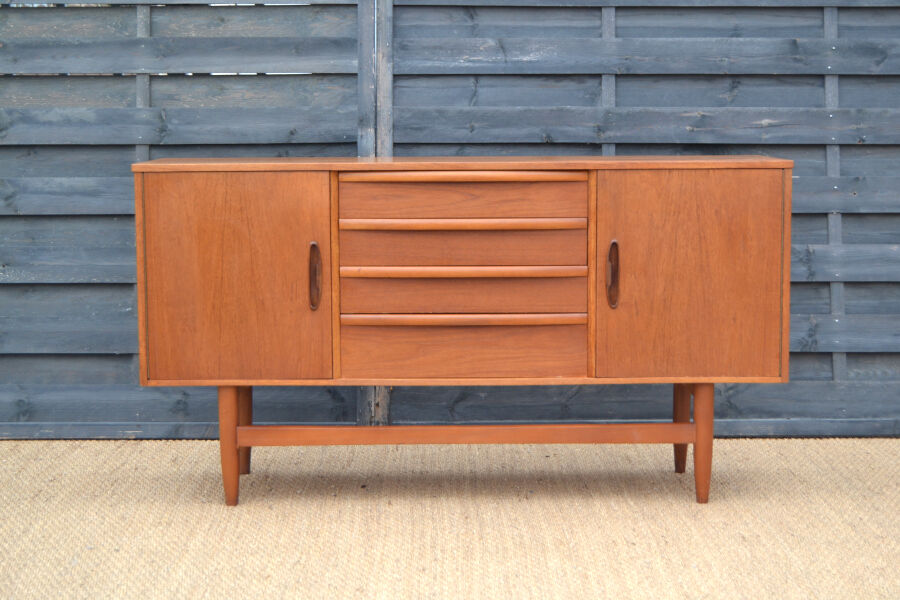 English teak row, 138 cm