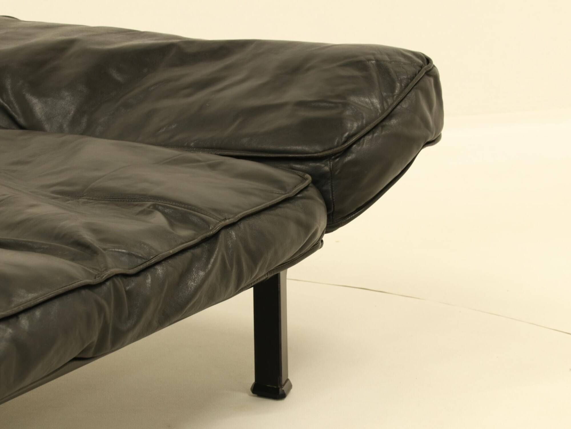 Daybed by Zanotta in black leather