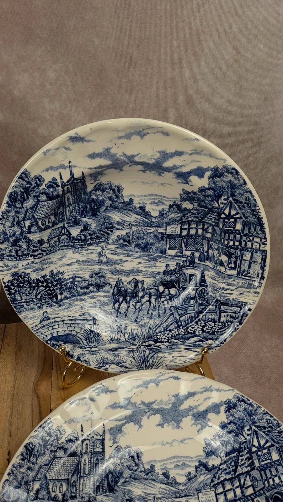 Set of 6 vintage blue Castellania deep plates.