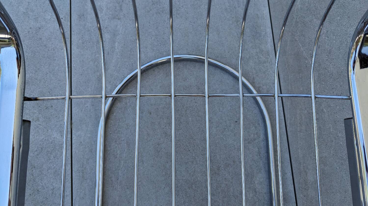 Set of 2 chrome metal chairs, Italian style from the 70s