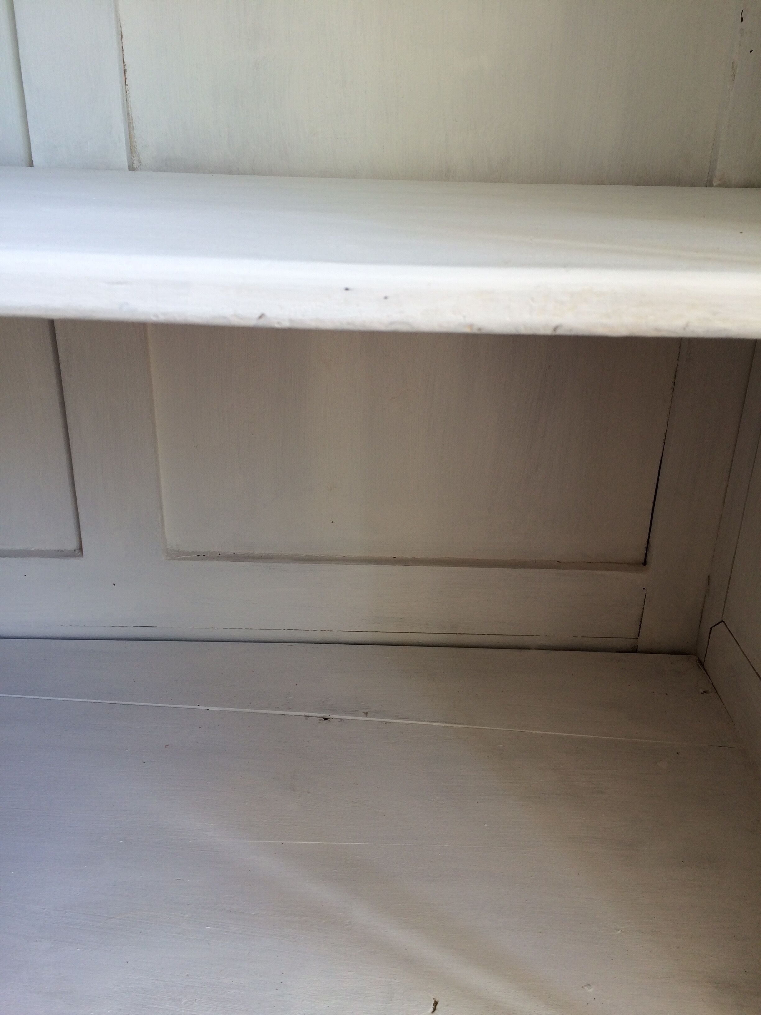 Parisian buffet wood raw