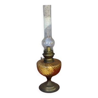 Oil lamp