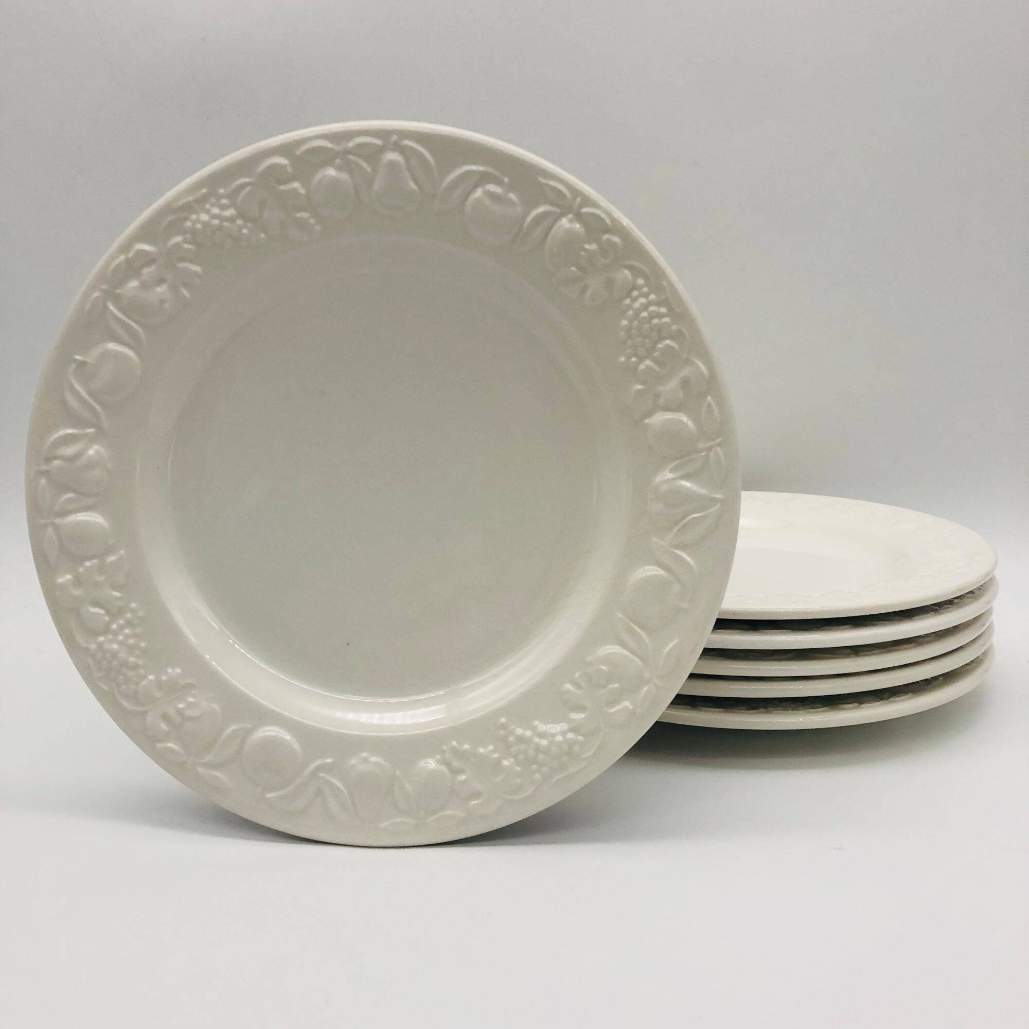 6 flat plates. Franco Giorgi by Quadrifoglio. Italy.