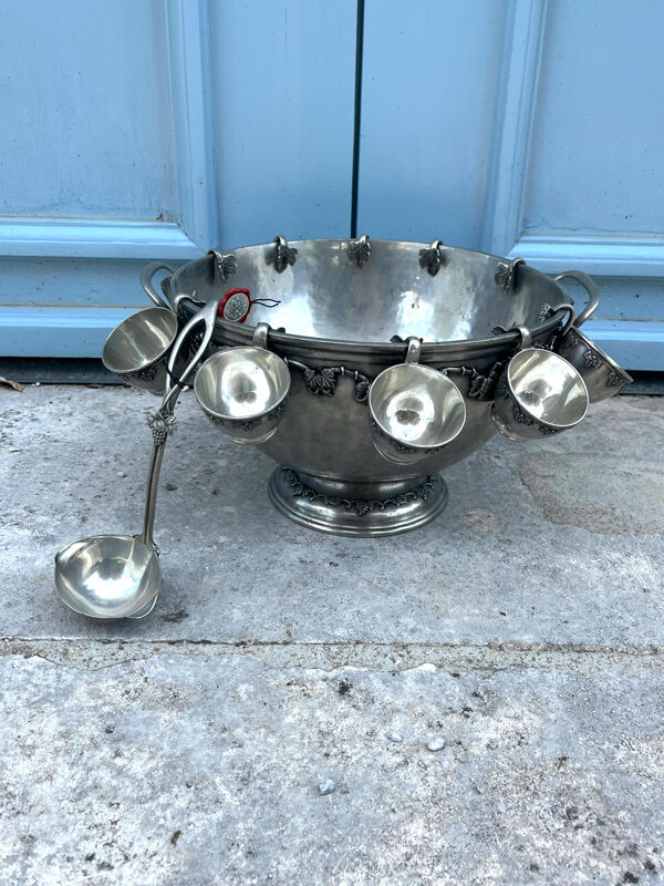 Ensemble de bol à punch en étain français avec 10 tasses et une louche – vigne