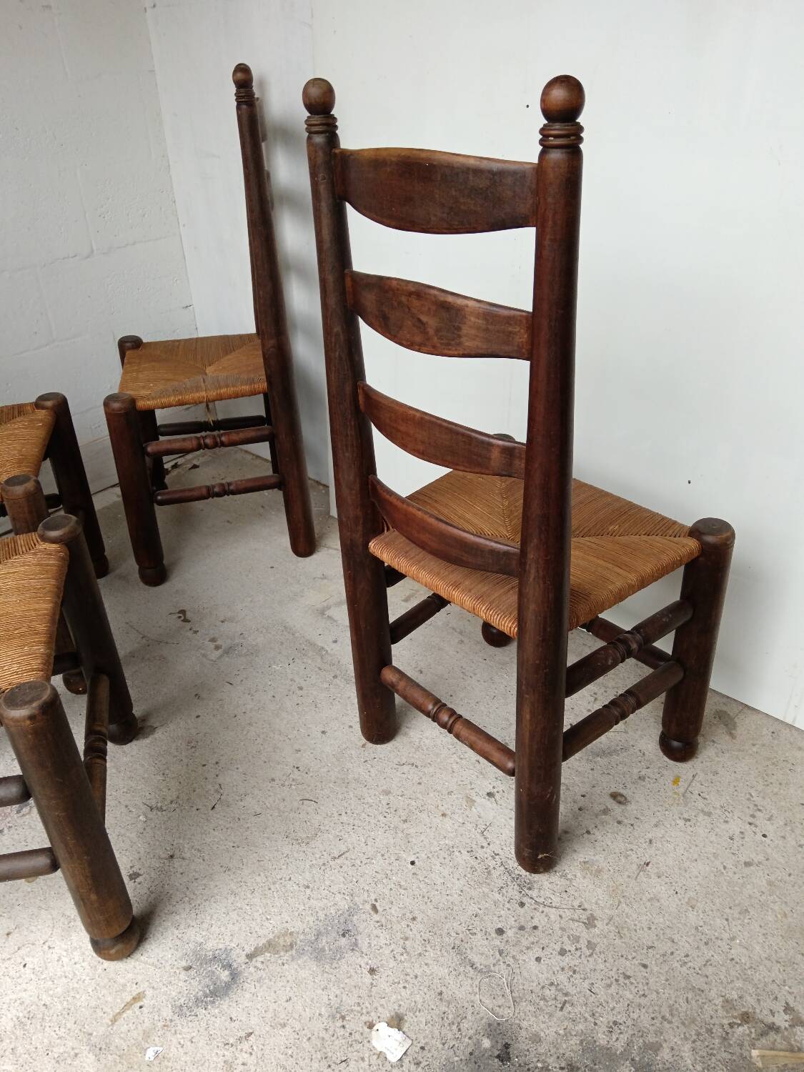 Set de 4 chaises brutalistes
