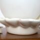 Lampe coquillage en céramique blanche