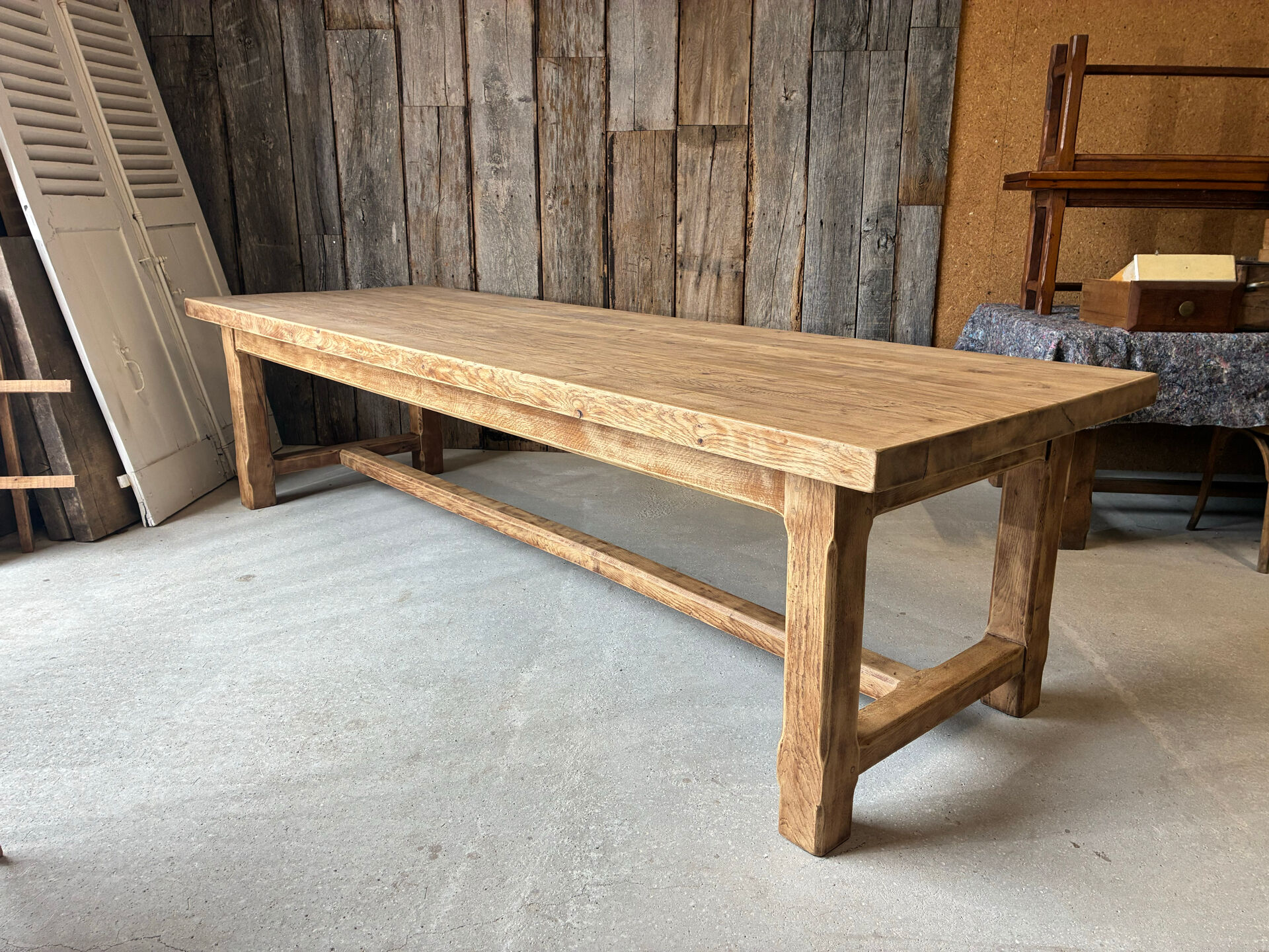 XXL farmhouse table in solid oak