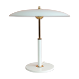 Lampe de table de style art-déco par ikea.