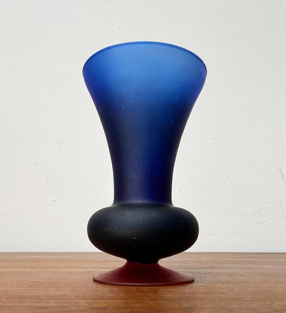 Glass vase from the Italian Satinato series attributed to Carlo Moretti, 1970s.