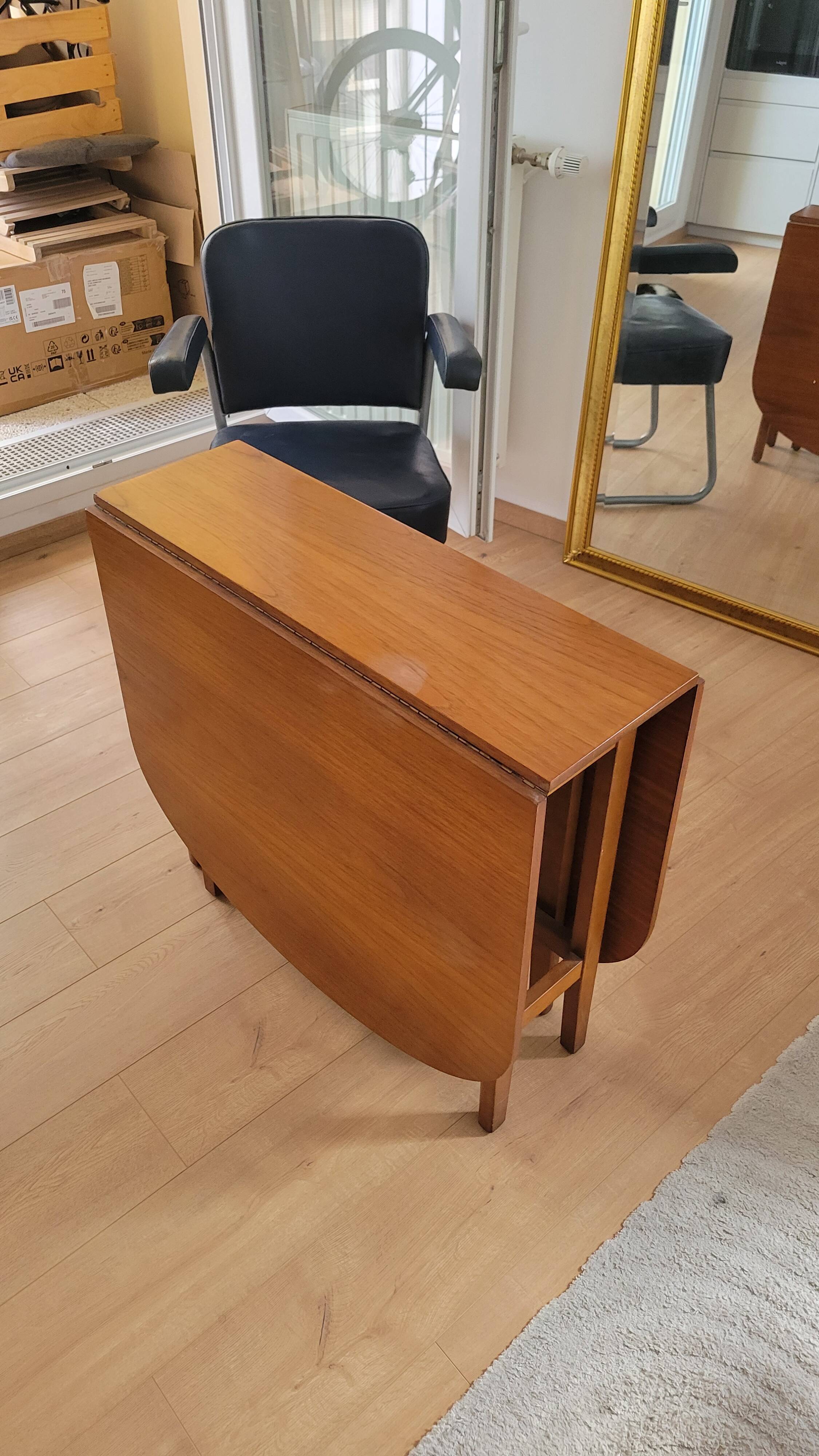 Scandinavian folding table