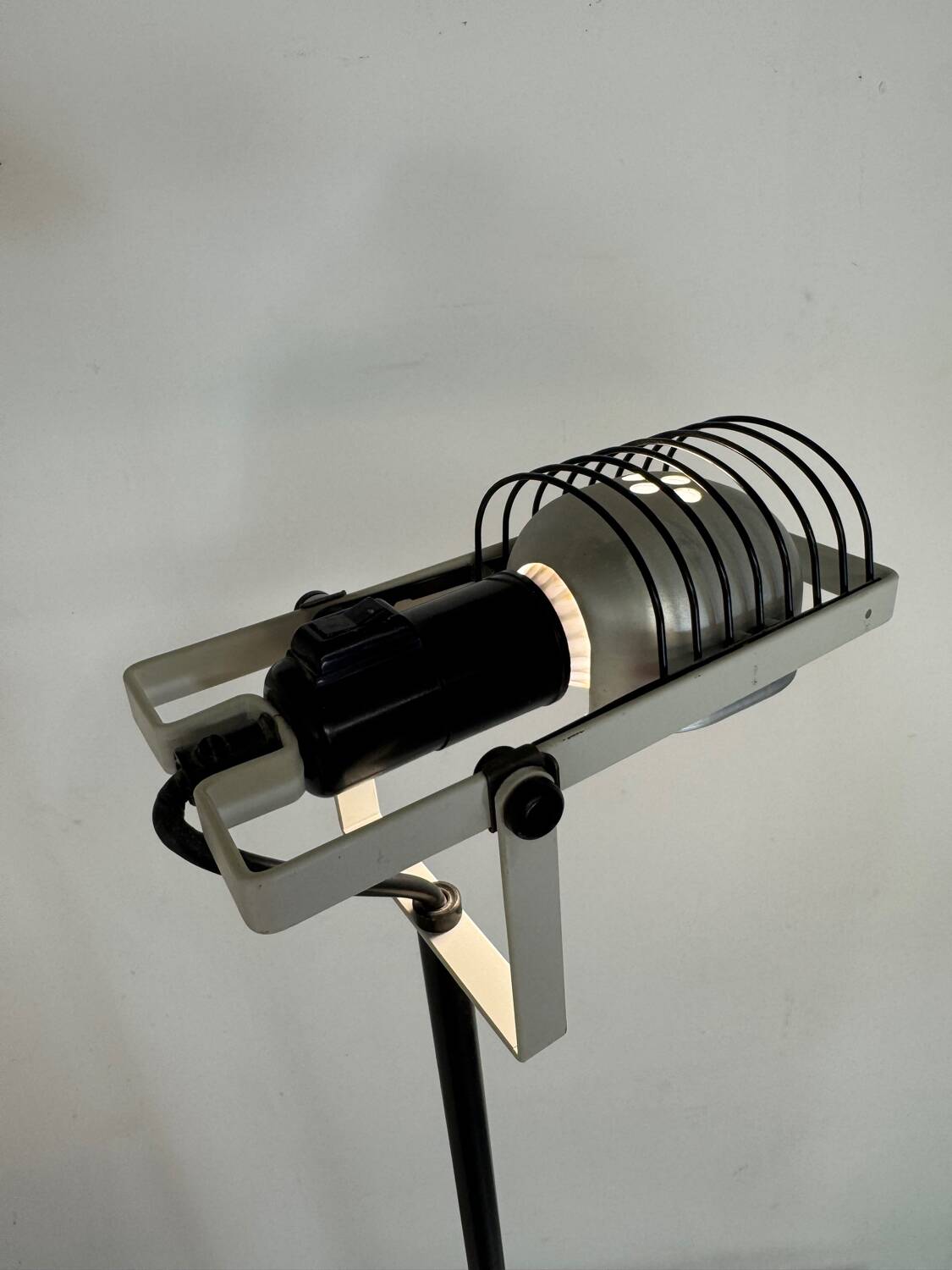 Italian Telescopic Floor Lamp by Ernesto Gismondi for Artemide, 1980s