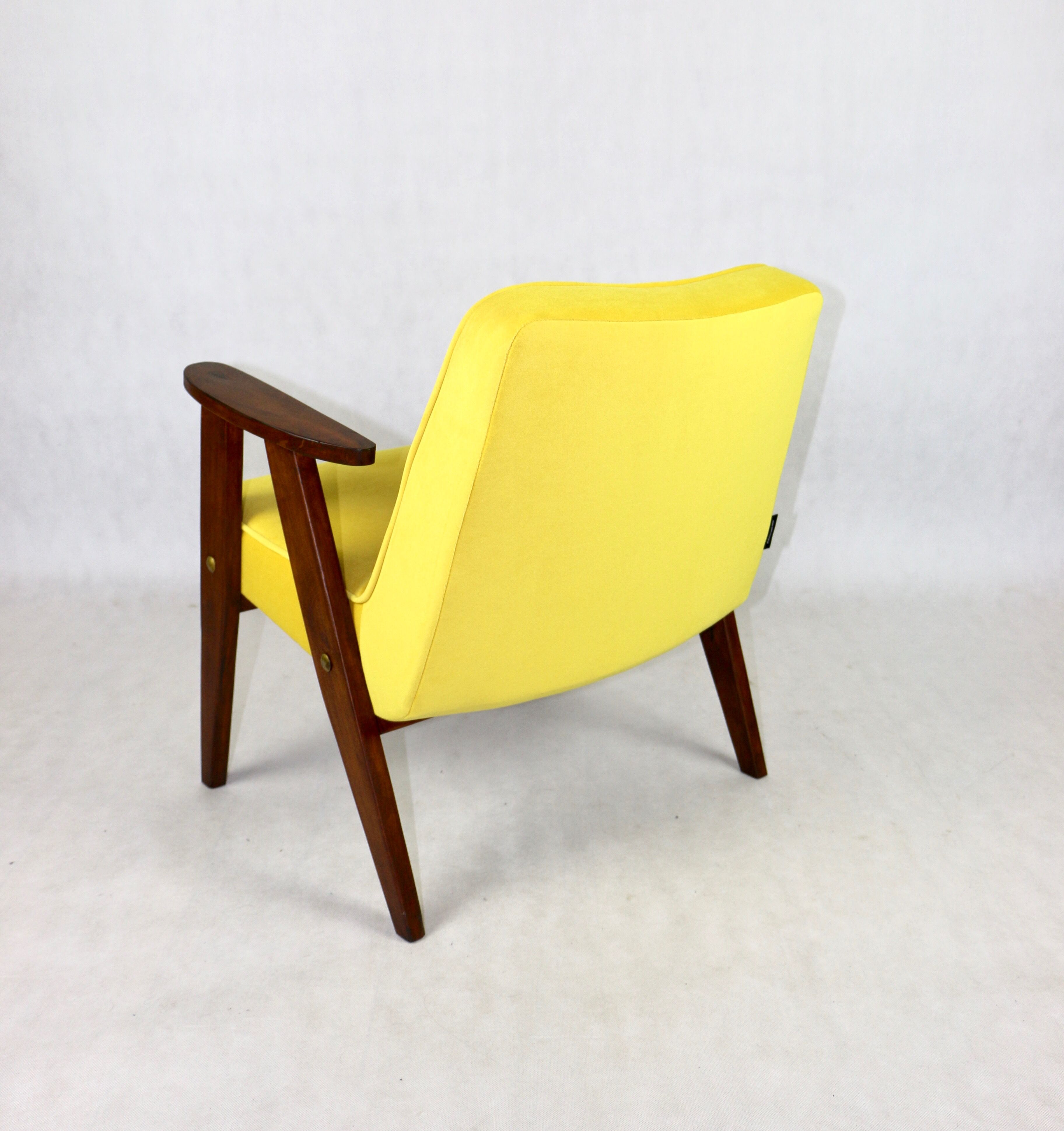 366 armchair in yellow velvet by Józef Chierowski, 1970s