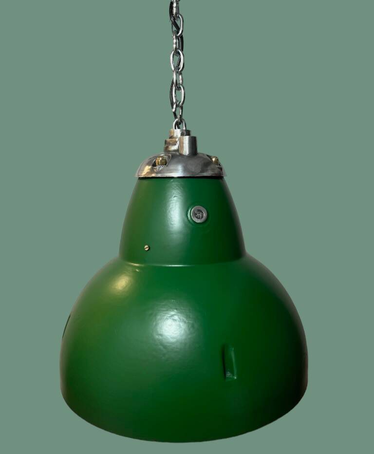Lampe industrielle verte