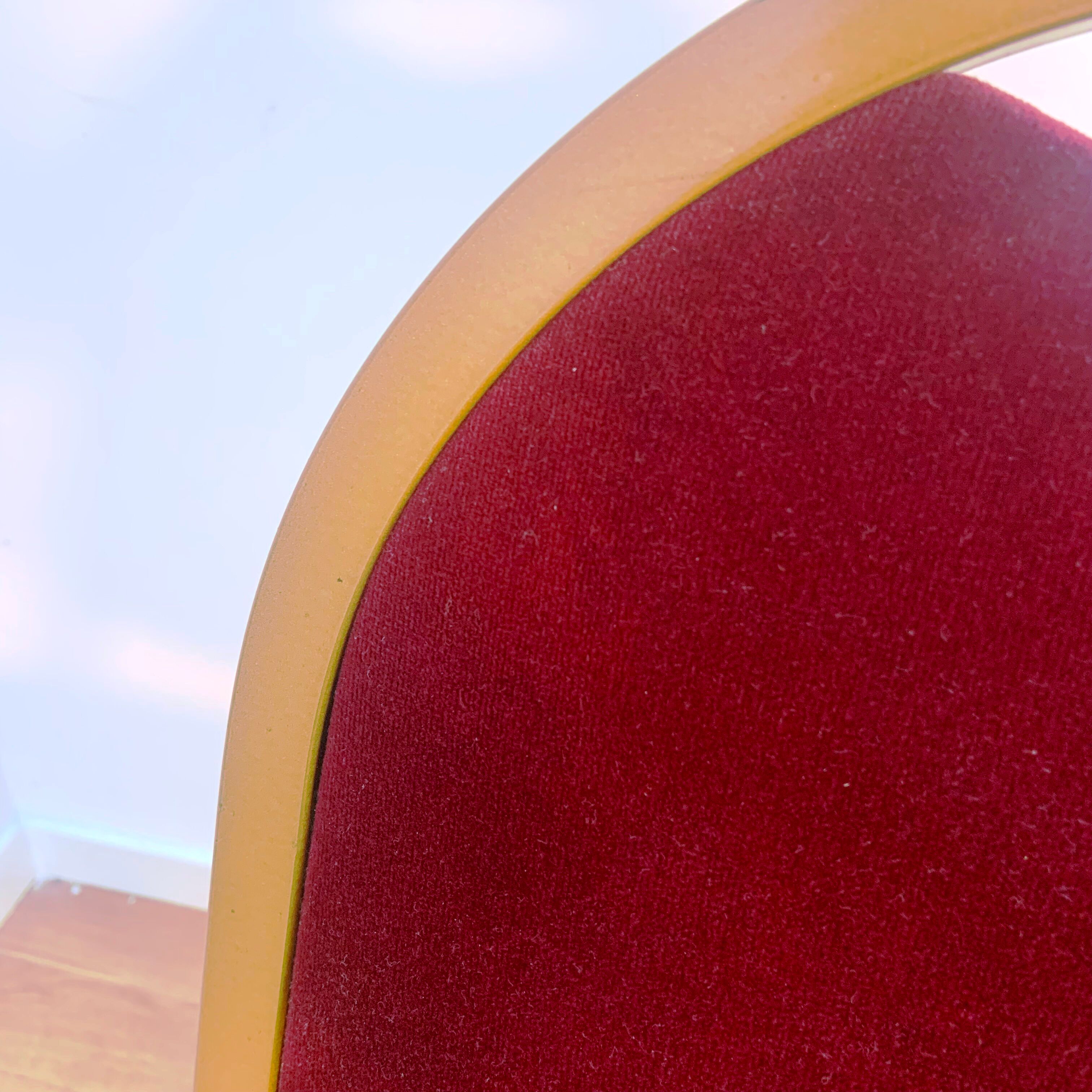 Vintage chair Shelby Williams