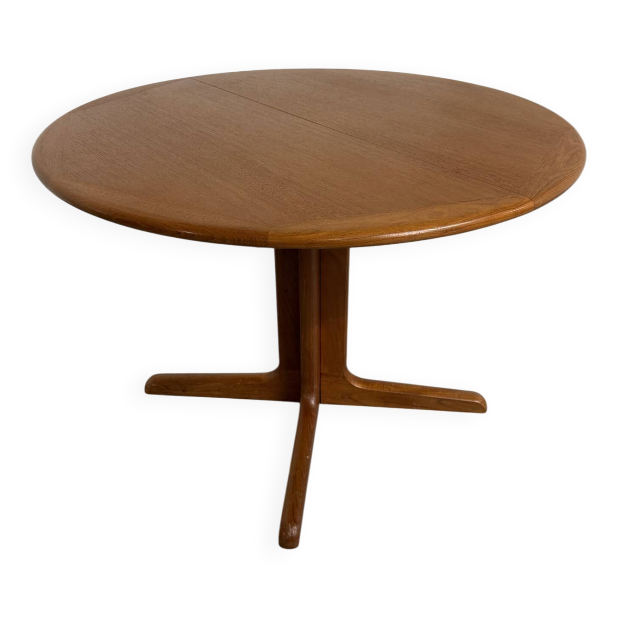 Vintage round dining table Scandinavian design an60 Falster Furniture