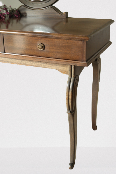 Art Deco style dressing table in mahogany gooseneck mirror