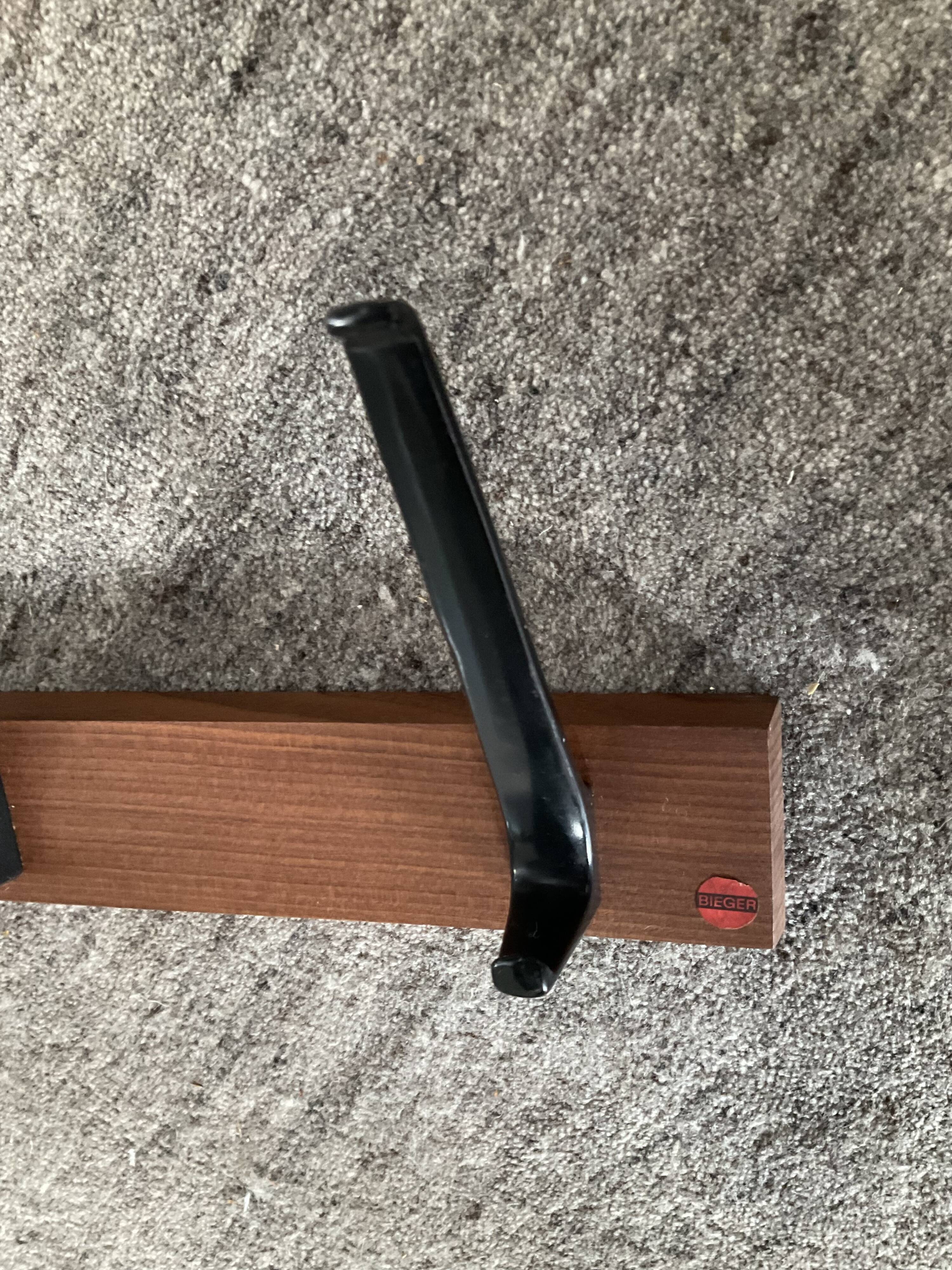 Porte manteau scandinave en teck et métal années 50-60