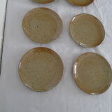 6 plates of sandstone desserts from the CNP France