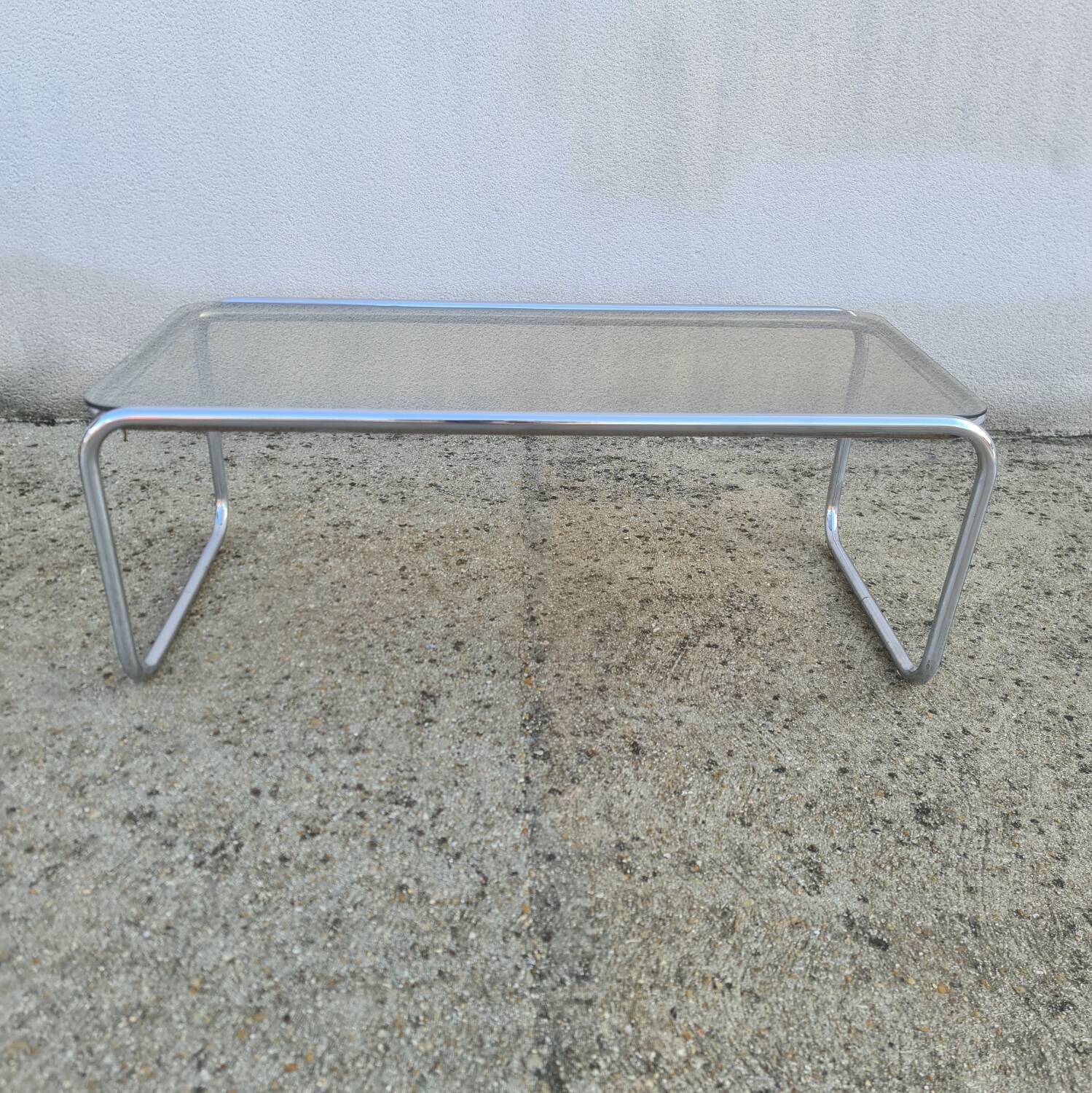 Bauhaus "laccio" style coffee table Marcel Breuer, glass and chrome tubular