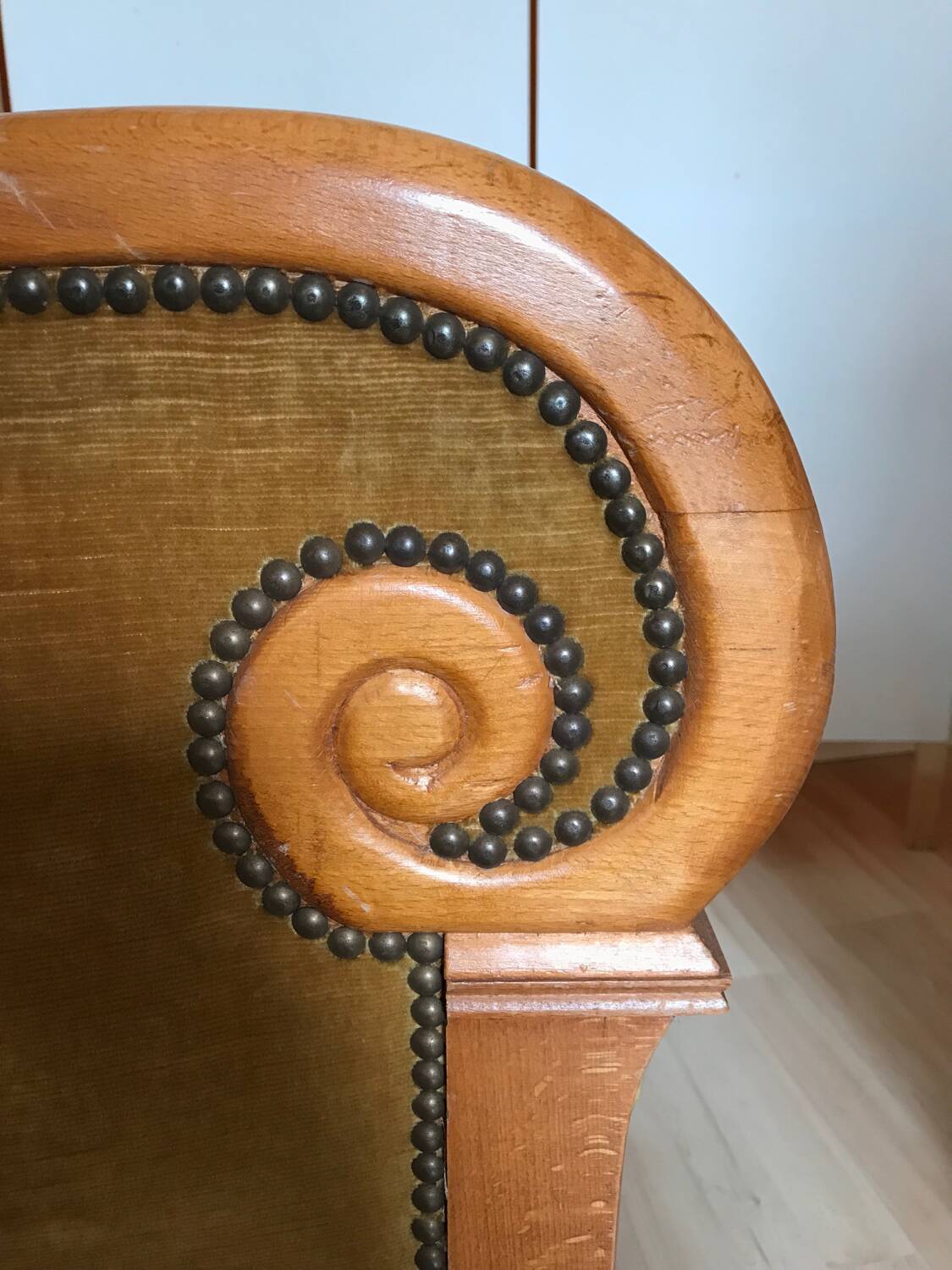 Fauteuil Bergère en acajou style Restauration époque fin XIXe
