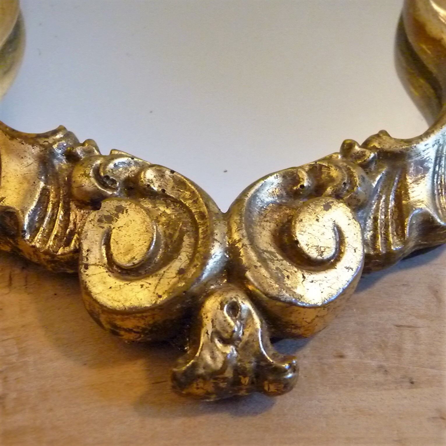 Small Golden Mirror Moulding