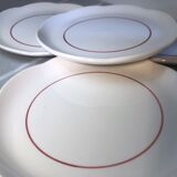 Hollow plates and vintage dessert Cream Raspberry Line